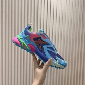 Alternative view of Louis Vuitton Runner Tatic Blue