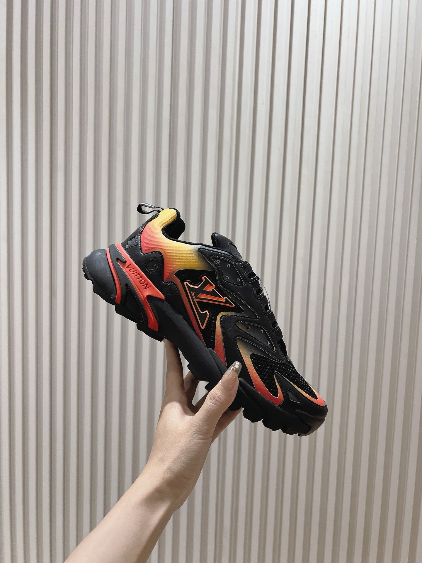 Louis Vuitton Runner Tatic Black Red - Afbeelding 2