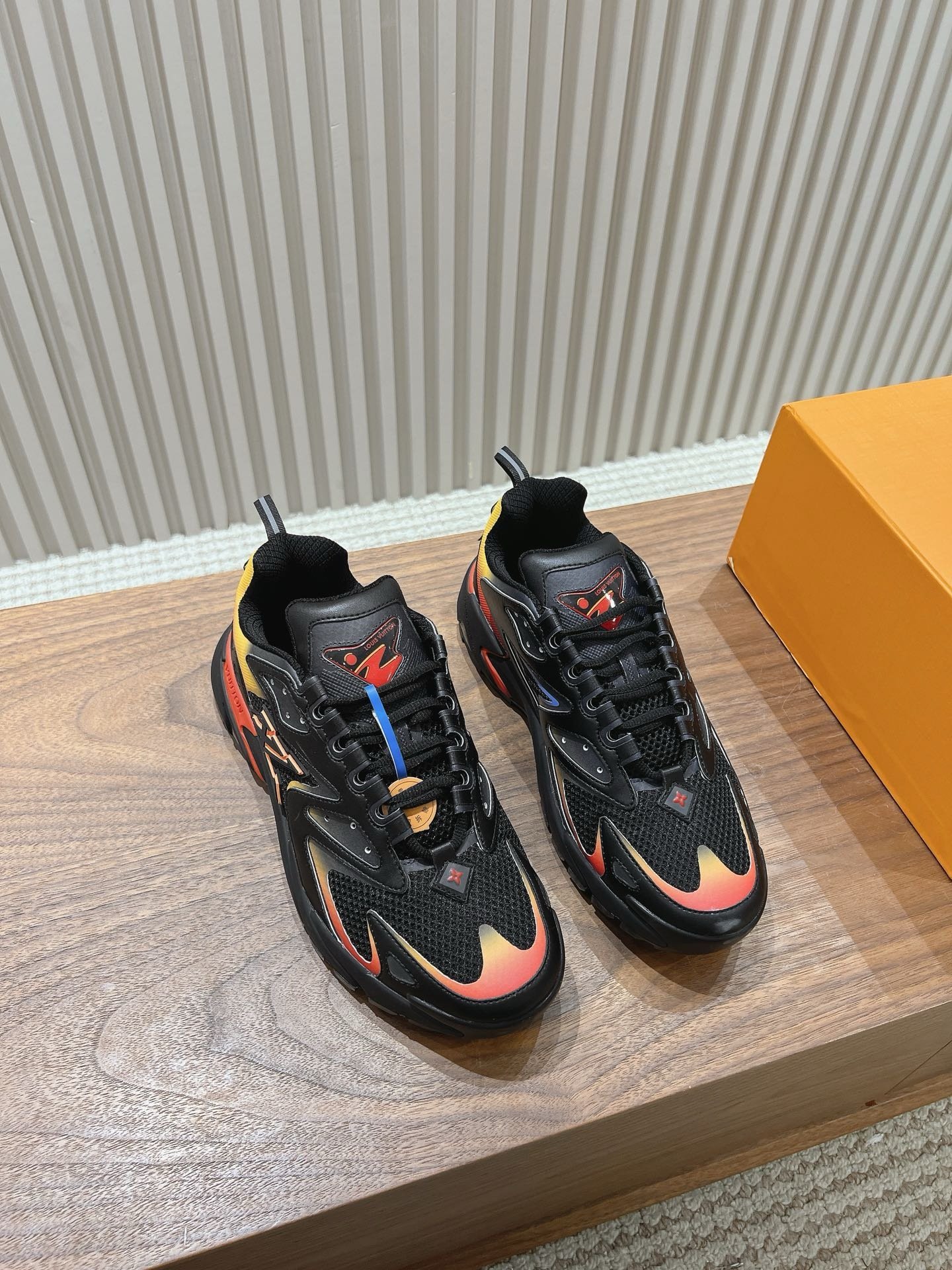 Louis Vuitton Runner Tatic Black Red - Afbeelding 4