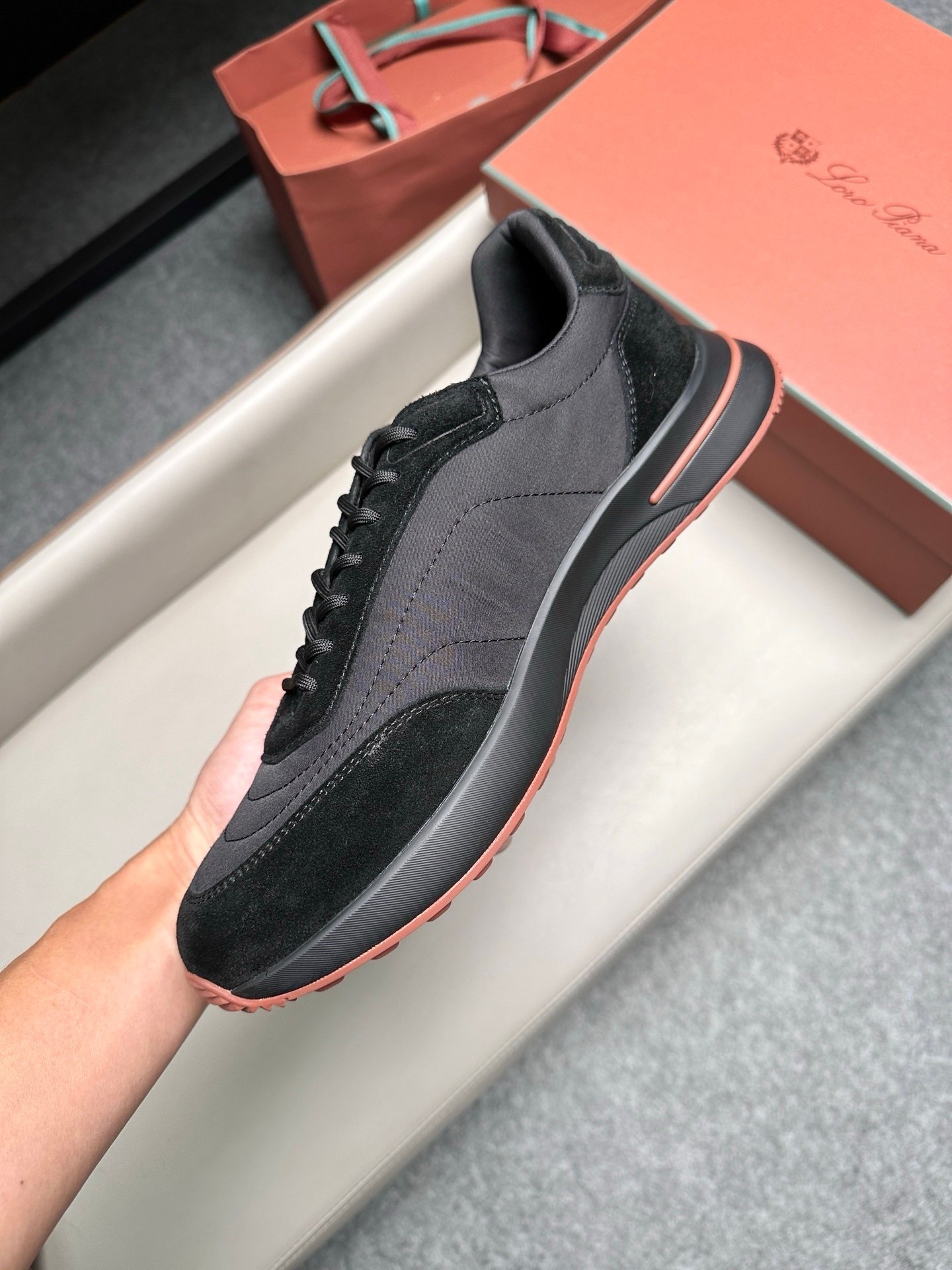 Loro Piana Weekend Walk Suede Black on Black - Afbeelding 9