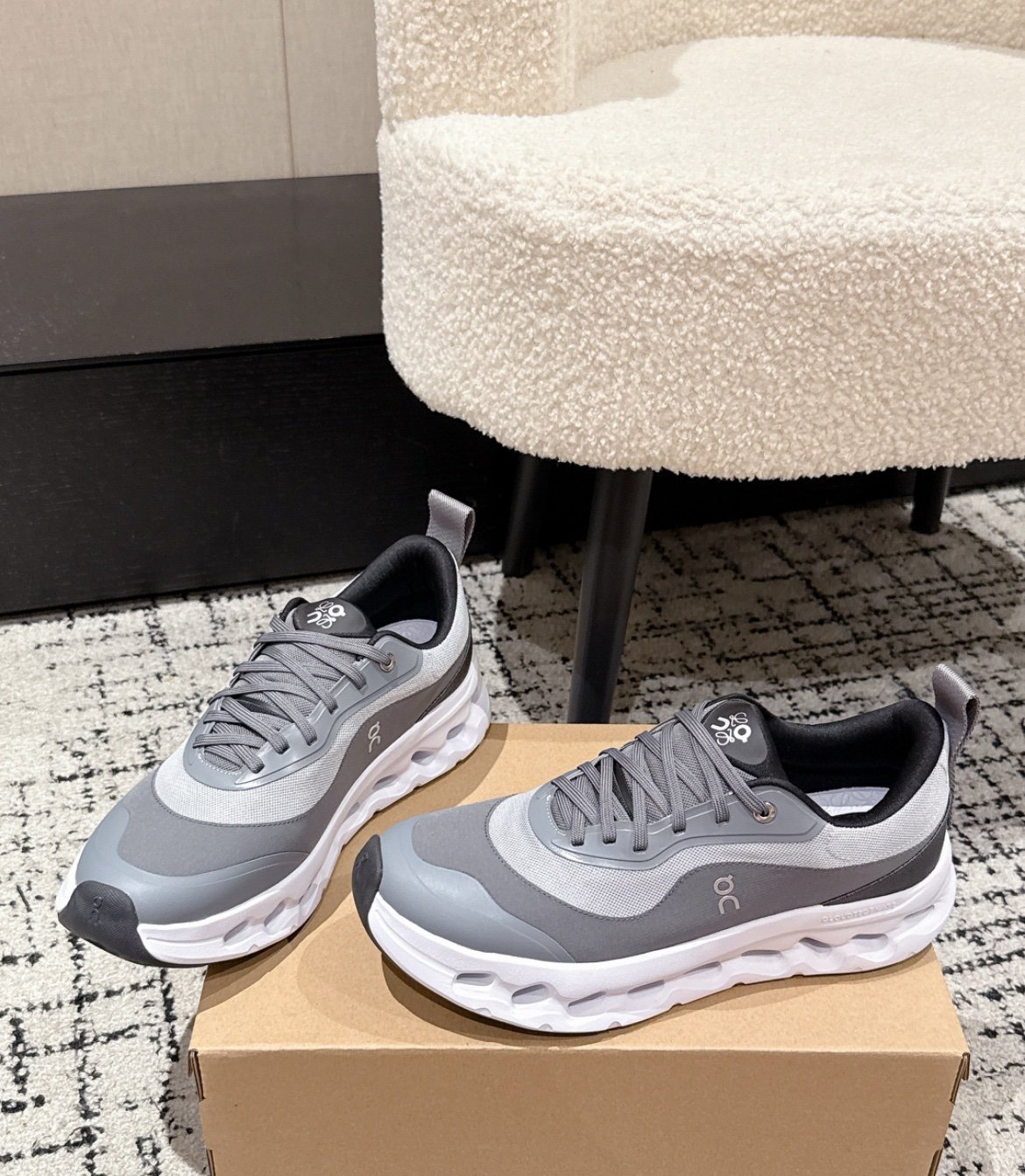 Loewe x On Running Cloudtilt 2 Grey - Afbeelding 4