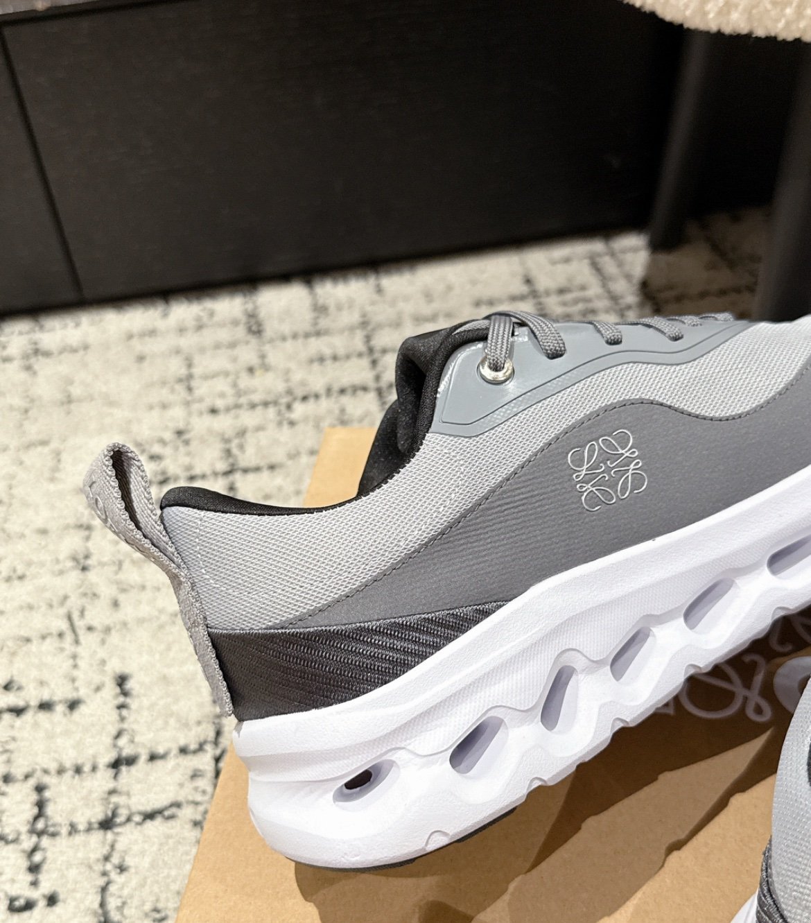 Loewe x On Running Cloudtilt 2 Grey - Afbeelding 9