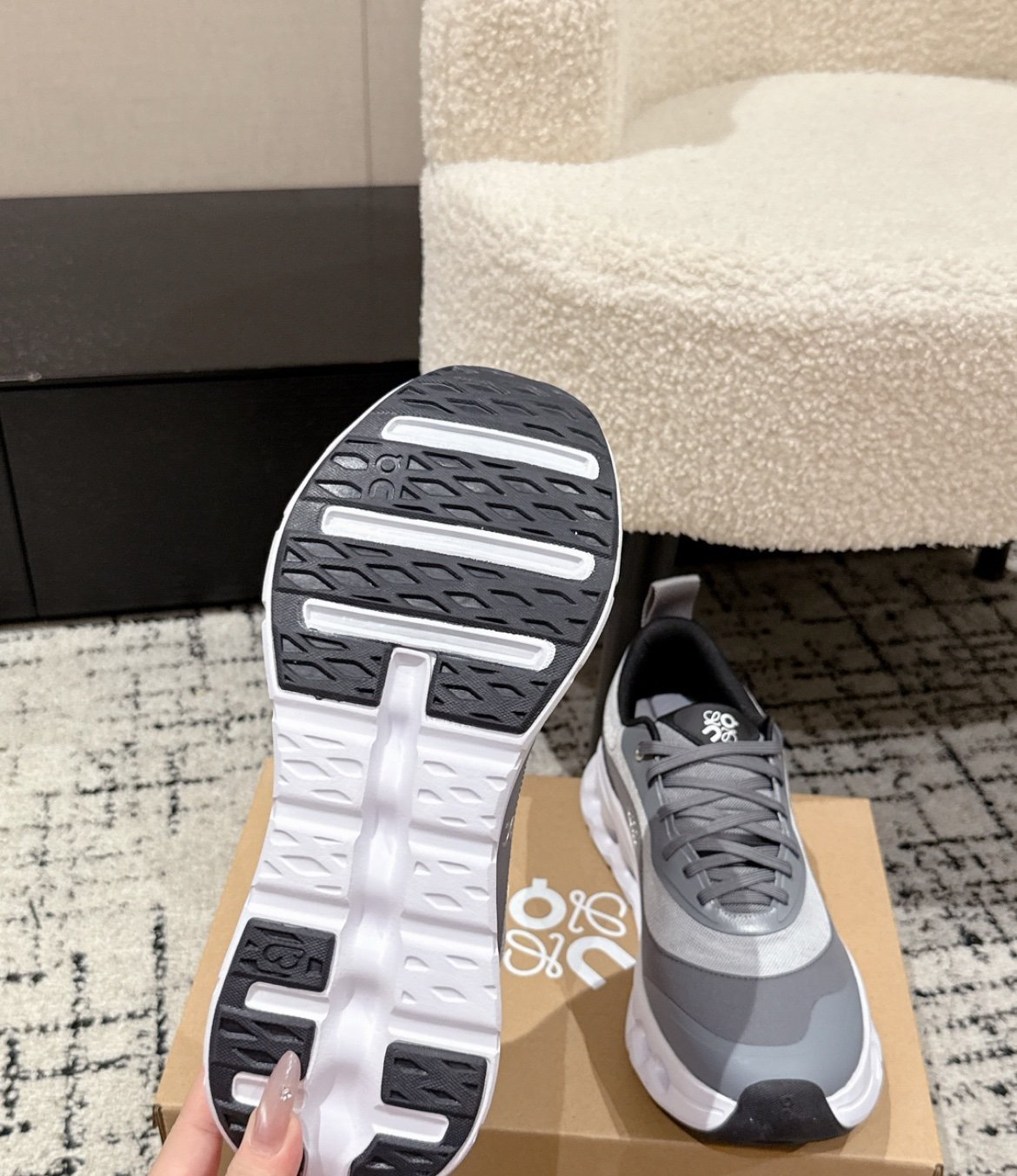 Loewe x On Running Cloudtilt 2 Grey - Afbeelding 10