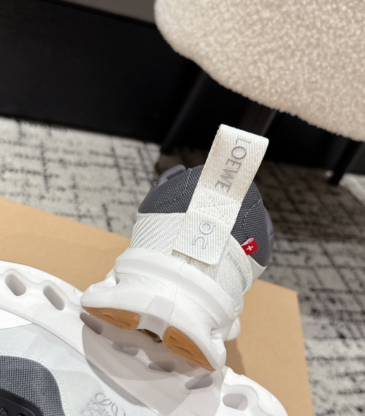 Loewe x On Running Cloudtilt Black Grey White - Afbeelding 6