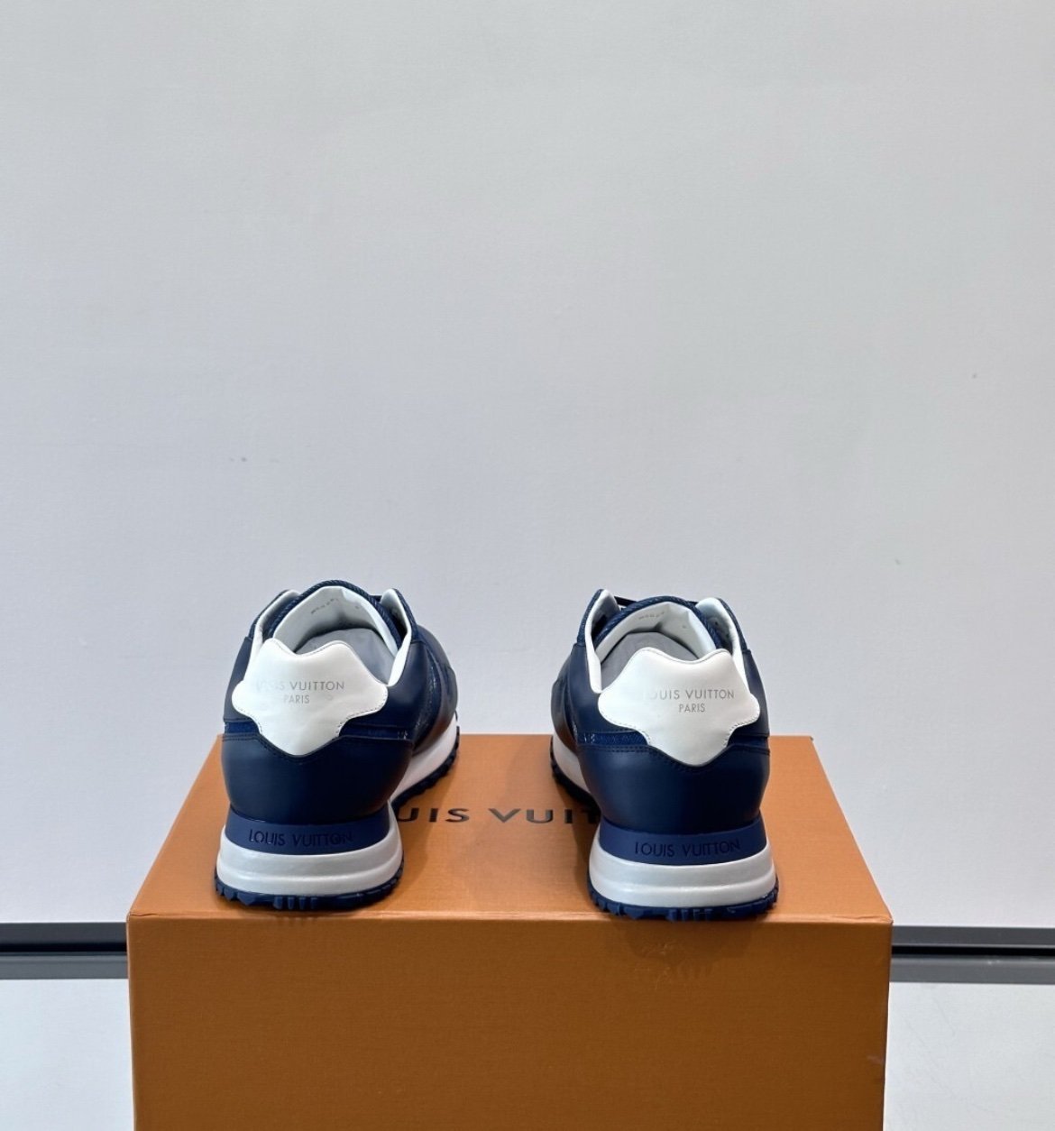 Louis Vuitton Run Away Sneaker Navy-White - Afbeelding 6