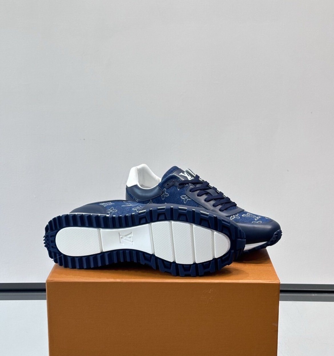 Louis Vuitton Run Away Sneaker Navy-White - Afbeelding 7