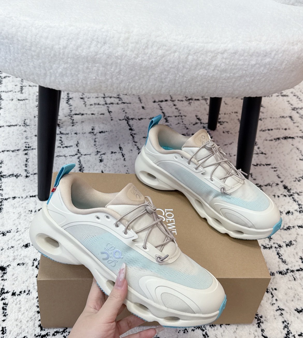 Loewe x On Running Claudsolo Sand Turqoise - Afbeelding 6